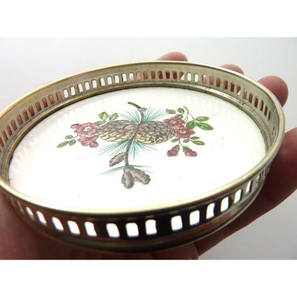 Vintage Small Ceramic Metal Dish Tray Coffee Bar Station Decor Retro Americana - Picture 1 of 5